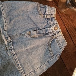 Vintage denim Guess skirt girls